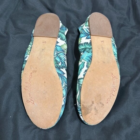 Sam Edelman Tropical Vibes Flats - Picture 2 of 3